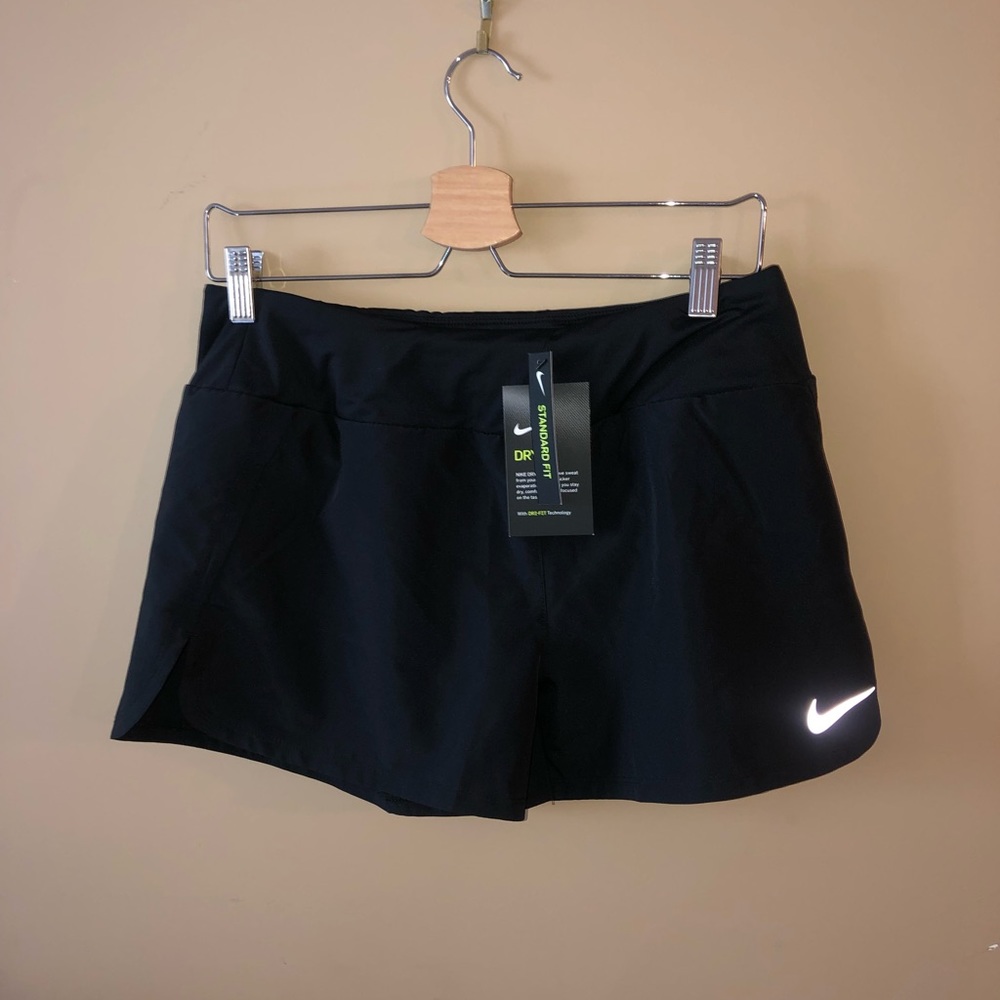 Black Nike shorts size medium